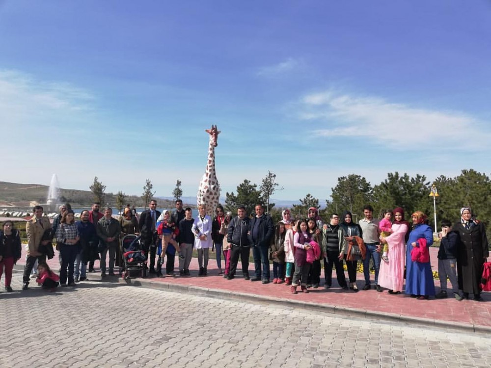 26 Mart Down Sendromlu Öğrencilerimize Hayvanat Bahçesi Gezimi